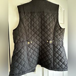 Women’s vest with warm fuzzy inside.